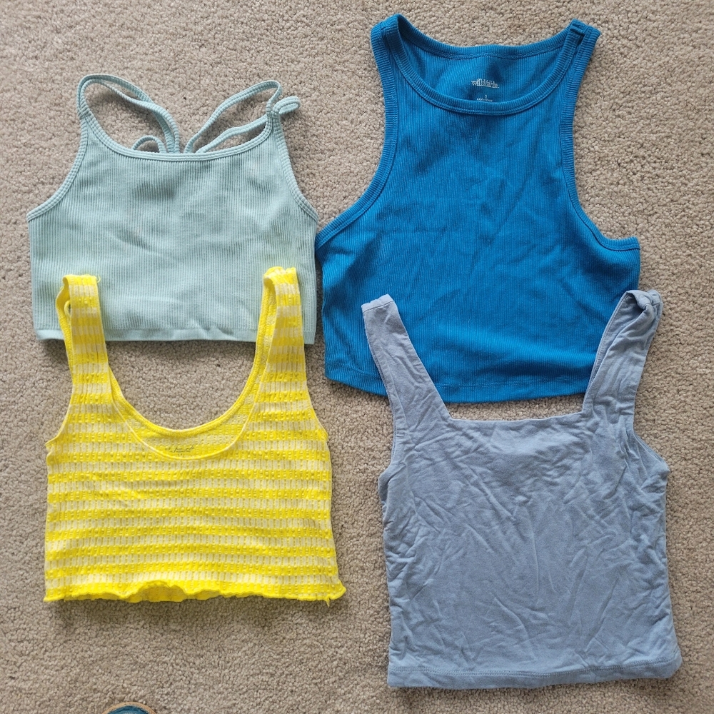 Lot of Tank Tops- Out from Under, Wild Fable, Forever 21 & Originality Small